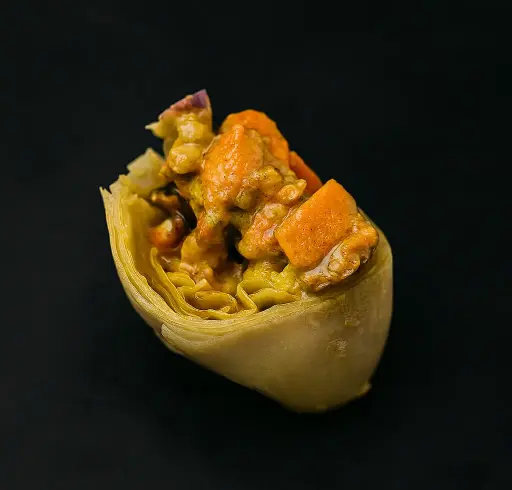 [APF085] Rollito rainbow con salsa de aguacate, jengibre y coco (r) XS