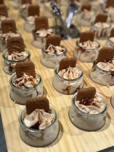 [APP042] Tarrito de tarta Lotus de tres leches XS