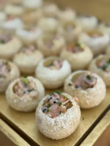 [APF075] Panipuri de tartar de salmón y aguacate XS