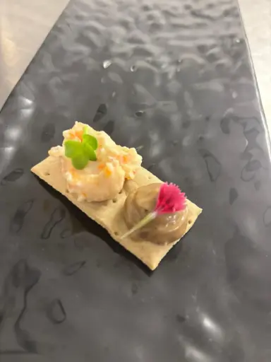 [APF048] Ensaladilla marinera de pulpo con mahonesa de ajo negro XS
